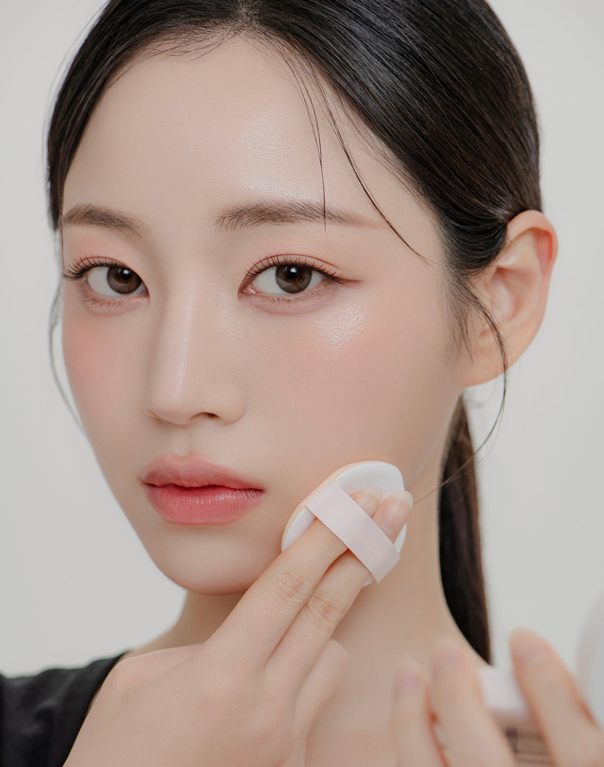 MODELO Glow Fit Cushion #23